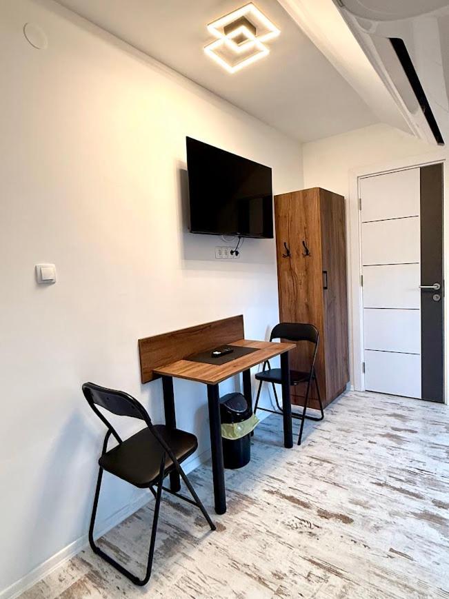 Hotel Kuriozum Vendeghaz à Szeged Extérieur photo