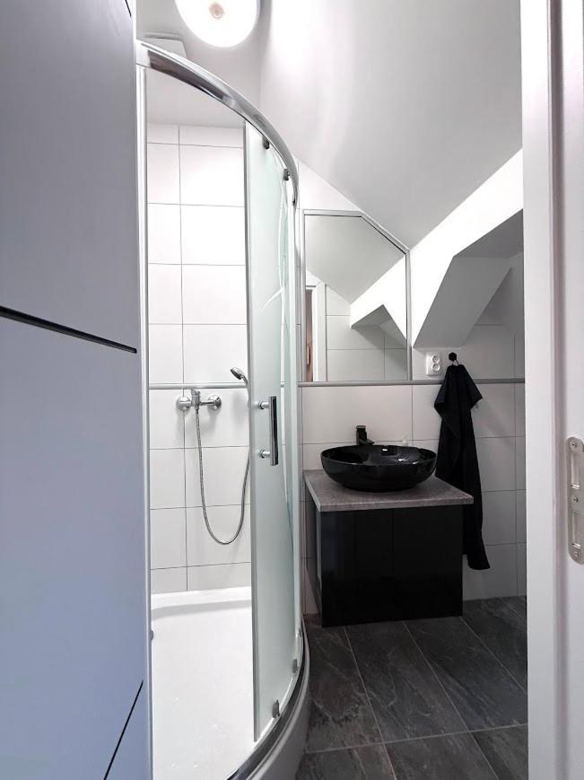 Hotel Kuriozum Vendeghaz à Szeged Extérieur photo